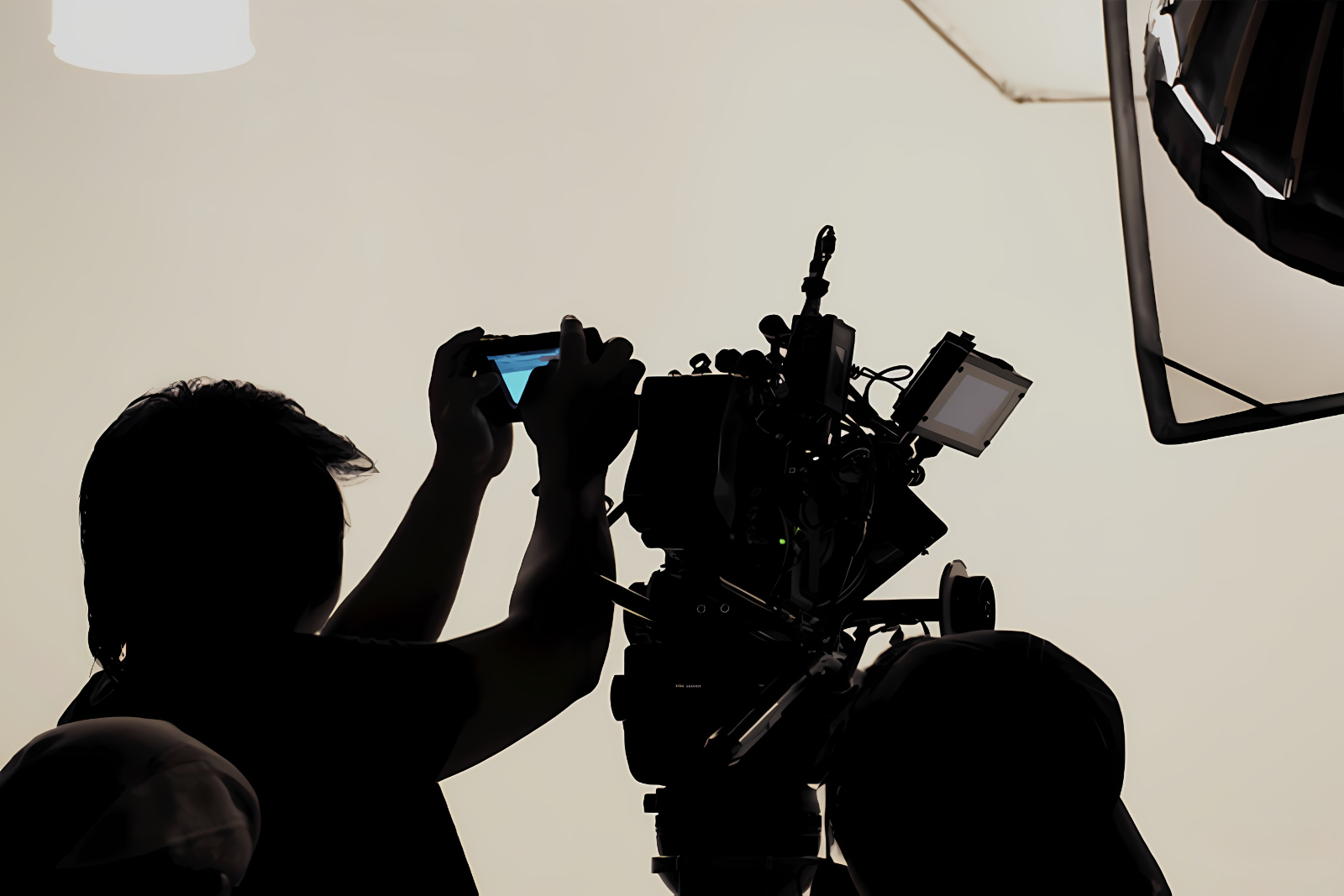 SẢN XUẤT TVC QUẢNG CÁO